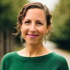 Aaron Eike's Instagram, Twitter & Facebook