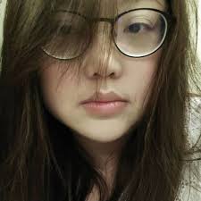 有啦是大家最近熱昏了而且八年沒颱風假了拼了八年經濟很想念放一次颱風假