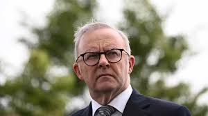 Plans to help more into 'disaster' housing market