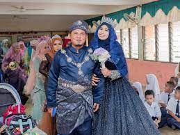 Hari guru dirayakan dua kali setahun, ini beda hari guru sedunia dan. Sambutan Hari Guru Tema Pengantin Menarik Cikgu Cikgu Sporting Pesona Pengantin
