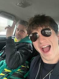 PARIS 🇫🇷 x Brilliant way to kick off the shows with Jake Bugg last night…  incredible crowd! Hopefully I'll see you all again in 25' x Late nights,  early mornings, too much