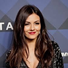 Hdd repair software for windows. Victoria Justice Reacts To Aerial Banner Proposal Teen Vogue