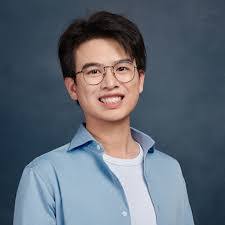 Mengqi Zhang's Instagram, Twitter & Facebook