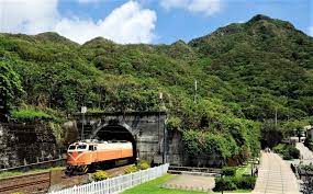Jawatan kosong kereta api bukit besi. Terowongan Cao Ling Tua Northeast Point Dan Jaringan Informasi Turis Daerah Pemandangan Wisata Nasional Yilan