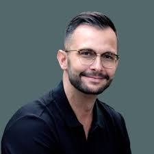 Can anyone be a great leader? Actually, no. Here's why 👇🏼 Leadership is  not a position. Leadership is a behavior. There's a big difference between  being in charge and being a leader.