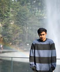 This is a collection of photos of artis cowok. Immanuel Caesar Hito On Instagram Gaya Foto Macam Apa Ini Paling Bingung Mau Gaya Gimana Kalo Udh Disuruh Foto Sendirian Gaya Artis Instagram