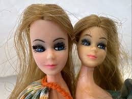 VTG TOPPER DAWN DOLL CLOTHES AND ACCESSORIES