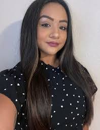 Renee Story's Instagram, Twitter & Facebook