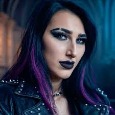 Staci Riley (stacilashawn)