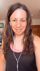 🌿✨ Hey there, I'm Dr. Cindy Azevedo from @hollygrovehealth, and I'm here  to remind you that healing is an inside job. ✨🌿 Our focus is