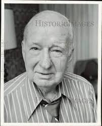 1971 Press Photo Publisher Mark Ethridge