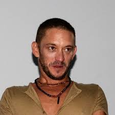 Michael Erpelding's Instagram, Twitter & Facebook