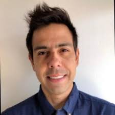 It is my first time to see overhead crane with 4 hooks Did you¿why that