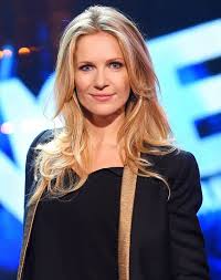 Passionnée de sport, notamment de fitness et de tennis, sandrine corman voit sa vie basculer. Sandrine Corman The X Factor Wiki Fandom