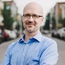 Dan Canon's Instagram, Twitter & Facebook