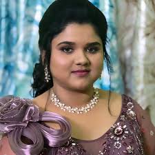 Makeup Artistry by Dhivya (@dhivya_makeupartist) • Instagram photos and  videos