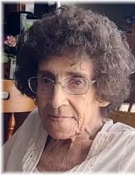 Dusty Summers's Instagram, Twitter & Facebook