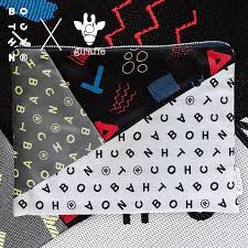 いよいよ 明日11時からbotchanオンラインストアとラフォーレ原宿ポップアップにて販売開始のgiraffeとのコラボグッズ 蝶ネクタイと同時にgarakutaポーチも販売します ポップアップ ラフォーレ原宿 原宿