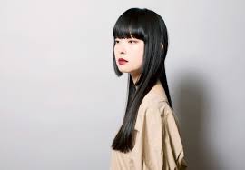 洗練された個性派スーパーロング long haircatalog jp ヘアカタログ jp つぎのわたし選び 前髪ありヘア スーパーロング 髪型 ロング