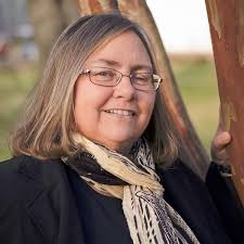 The Tiger's Cage eBook : White, Linda J.: Amazon.com.au: Kindle Store