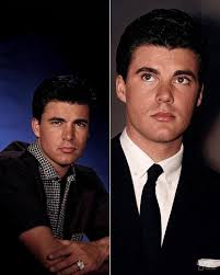 Chris Norman grew up in a musical family. His parents were amateur  musicians who encouraged his early interest in music. In his formative  years, he was inspired by the rock and roll