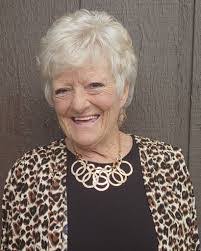 Mary Saylor's Instagram, Twitter & Facebook