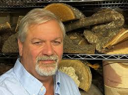 What are good brands and details for a steady rest for a Laguna 1836?