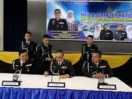 It borders selangor on the north, pahang in the east, and melaka and johor to the south. Selamat Bersara Ydh Supt Mohd Nur Polis Negeri Sembilan Facebook