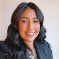 Melissa Cepeda's Instagram, Twitter & Facebook