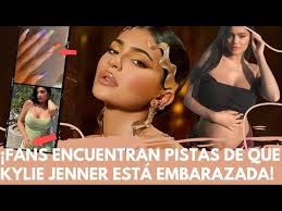 Aug 14, 2021 · kylie jenner quiso celebrar su cumpleaños, en compañía de sus mejores amigos. Aseguran Que Kylie Jenner Esta Embarazada Por Sus Unas Youtube