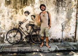 L'amore della famiglia adottiva in australia non basta a placare il rimpianto di non ritrovare il villaggio nativo: Antonio Di Guida Il Globetrotter Che Ha Deciso Di Vivere Viaggiando