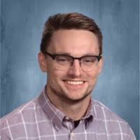 200+ profilů „Tingue“