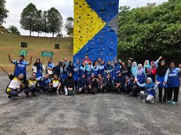 Pelajar dalam program pendidikan khas integrasi (pkki) berazam untuk cemerlang menjelang tahun baru ini. Sk Pendidikan Khas Ipoh Photos Facebook