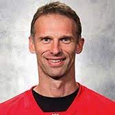 Il débute dans le club de sa ville natale, le tesla pardubice. Dominik Hasek Statistiken Und News Nhl Com