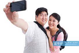 大学生情侣自拍-蓝牛仔影像-中国原创广告影像素材