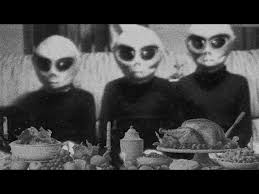 Battle Royale: The McPherson Tape (1989) VS Alien Abduction: Incident in  Lake County (1998) - YouTube