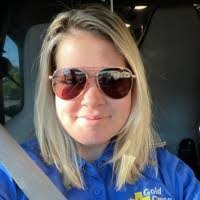 Abby Snell's Instagram, Twitter & Facebook