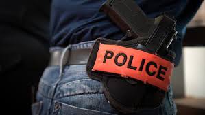 Un prêtre assassiné en vendée. Pretre Assassine En Vendee Le Suspect Est L Homme Soupconne D Avoir Incendie La Cathedrale De Nantes Ladepeche Fr