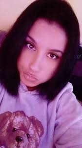 Hi all, I'm chantelle from Wiltshire. Looking to meet new friends. I love  music, animals, festival ,gigs 😊 im happy engaged 💍