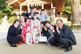 竈門神社で仲良し姉妹の七五三 福岡 七五三 2016 家族写真 出張撮影 おでかけふぉと かつきしょうへいフォトグラフィ in 2020