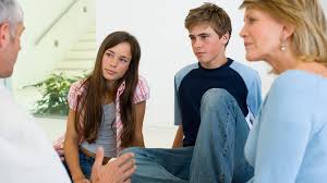 Parenting a teenager is never easy, but when your teen is violent, depressed, or engaging in reckless behaviors, it can seem impossible. Co Parenting Teens Helping Your Teen Through Divorce