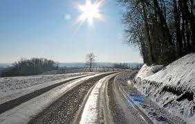 Boursier.com, publié le jeudi 30 novembre 2017 à 07h37. Pays De Fougeres Meteo France Annonce Toujours De La Neige Pour Cet Apres Midi Et Demain La Chronique Republicaine