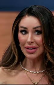 Rochelle Kimbrough's Instagram, Twitter & Facebook