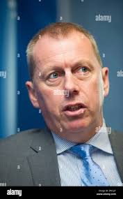 Detective chief hi-res stock photography and images