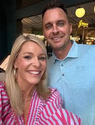 Former MLB pitcher Steven Register finds liver donor in high-school  classmate he hadn't seen in 20 years