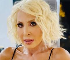 Su cumpleaños, lo que hizo antes de la fama, su vida de familia, curiosidades, popularidad y más. Laura Bozzo Cambia Su Piel Por Uso De Botox Vea Como Luce