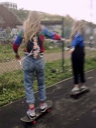 These wallpapers are only for your. Skate Skater Aesthetic Girls Girl Female Skateboard Skating Fashion Blurry Outside Tricks Style Accessor Skater Aesthetic Aesthetic Girl Skateboard Aesthetic