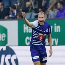 Der abwehrspieler unterschrieb einen einjahresvertrag bis zum 30. Holger Badstuber Verliert Debut Beim Fc Luzern David Wagner Jubelt