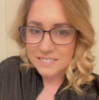 20+ "Amanda Posada" profiles