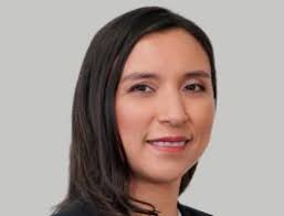 Estudio Muñiz promueve a 6 abogados de su equipo